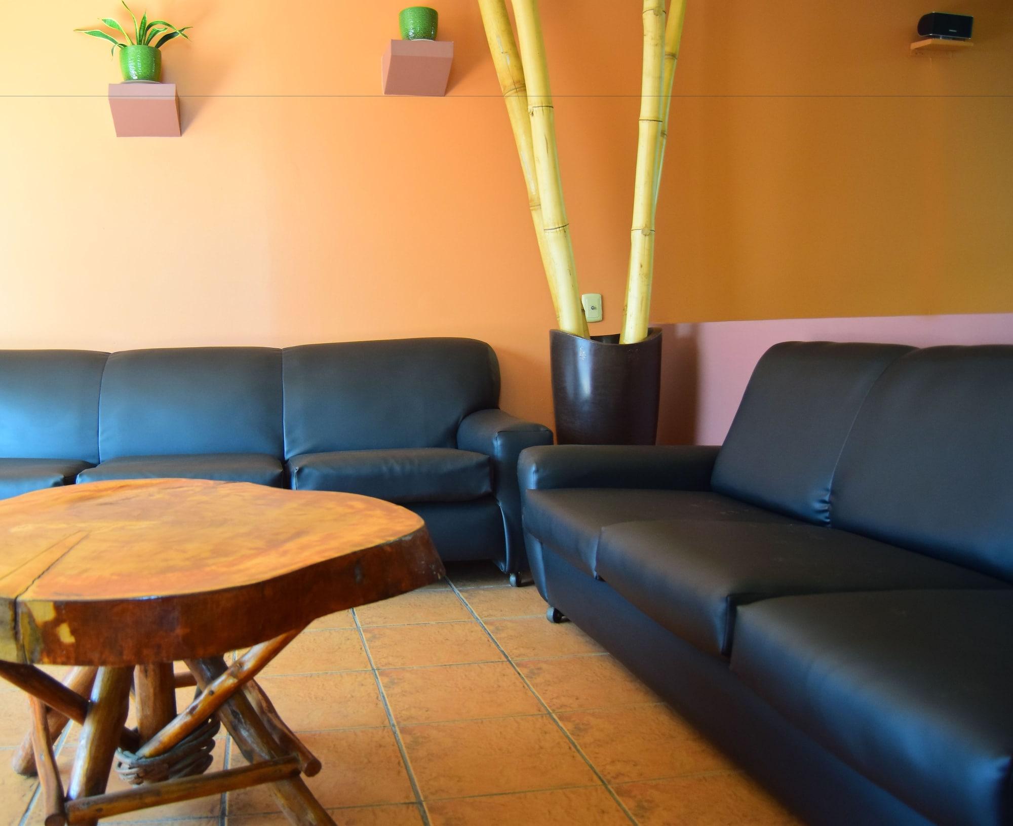 Hotel Xolotlan Managua Bagian luar foto